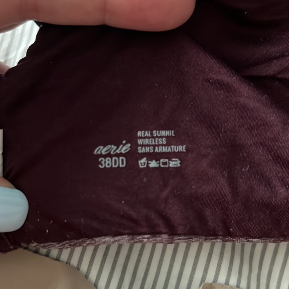 AERIE- real Sunnie wireless - Picture 3 of 3